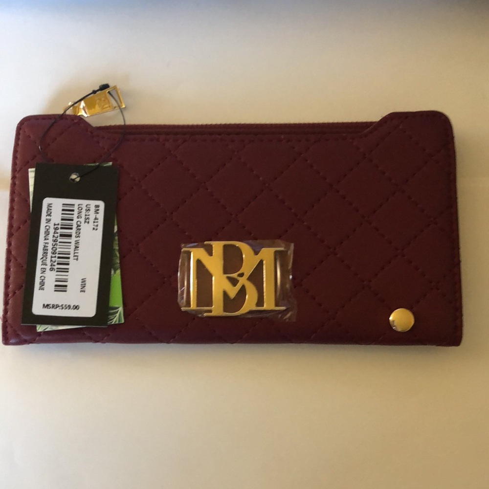 Badgley Mischka long  Card Wallet diamond Vegan New.